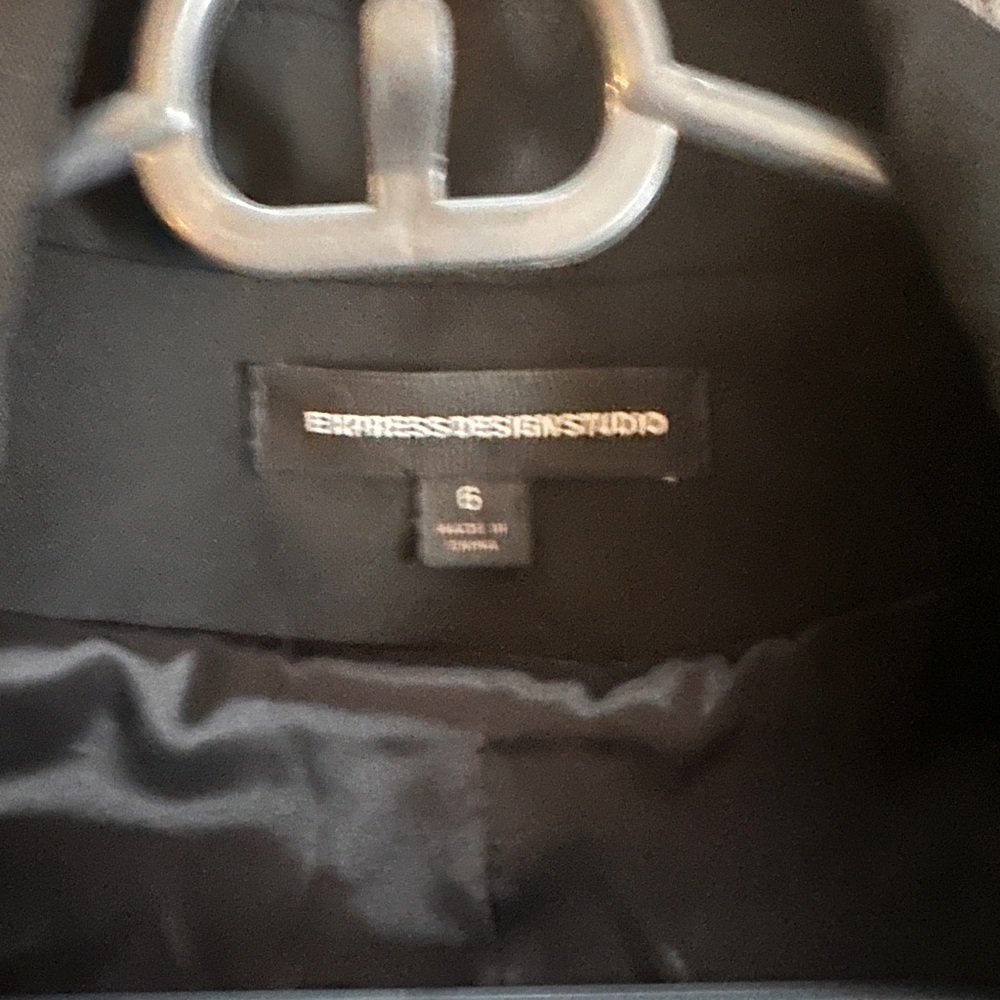 Express Design Studio Blazer - Picture 2 of 5